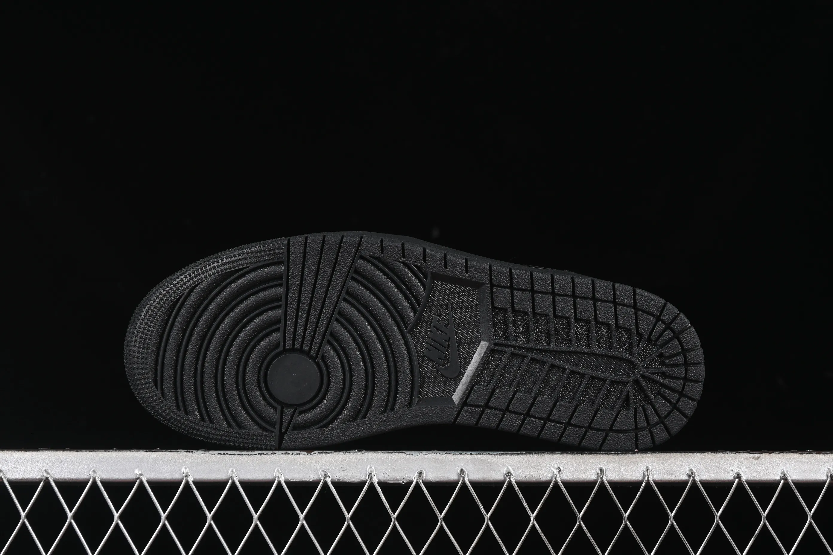All categories Air Jordan Jordan series basketball shoes Air Jordan 1 Low G version pure original Air Jordan 1 Low "Black Croc" AJ1 Joe 1 crocodile black low-top cultural casual sneakers HJ7743-010